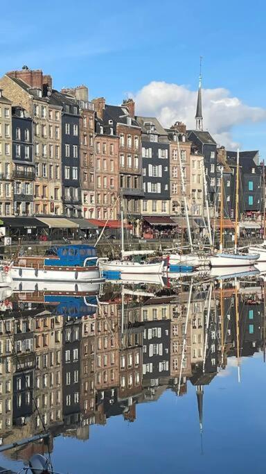 Jolie Maison Centre Historique Honfleur Exterior photo